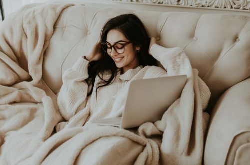 Silence Your Inner Critic: Rebuilding Self-Confidence After Criticism