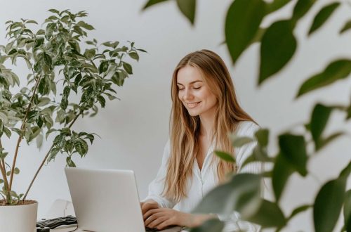 Innovate and Inspire: Product Development for the Modern Mom Entrepreneur