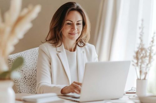 Turning Knowledge into Income: Online Tutoring for Passionate Educators
